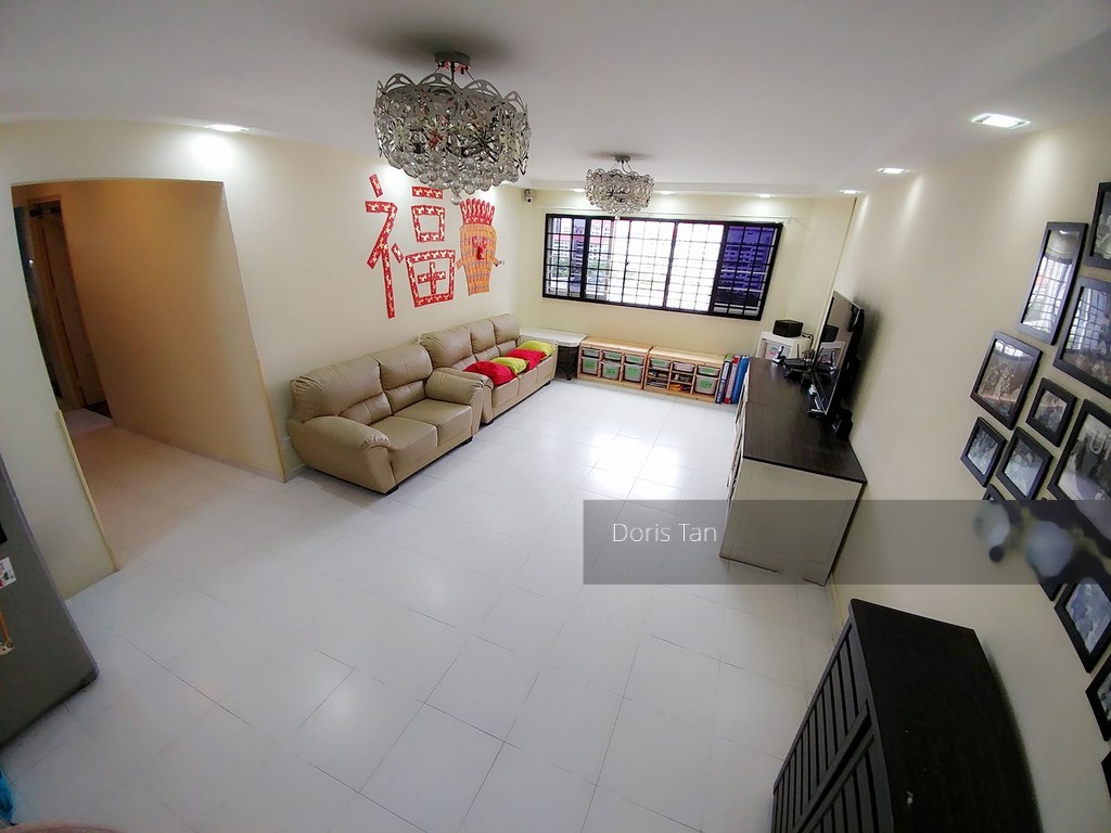 Blk 226 Jurong East Street 21 (Jurong East), HDB 5 Rooms #137039052
